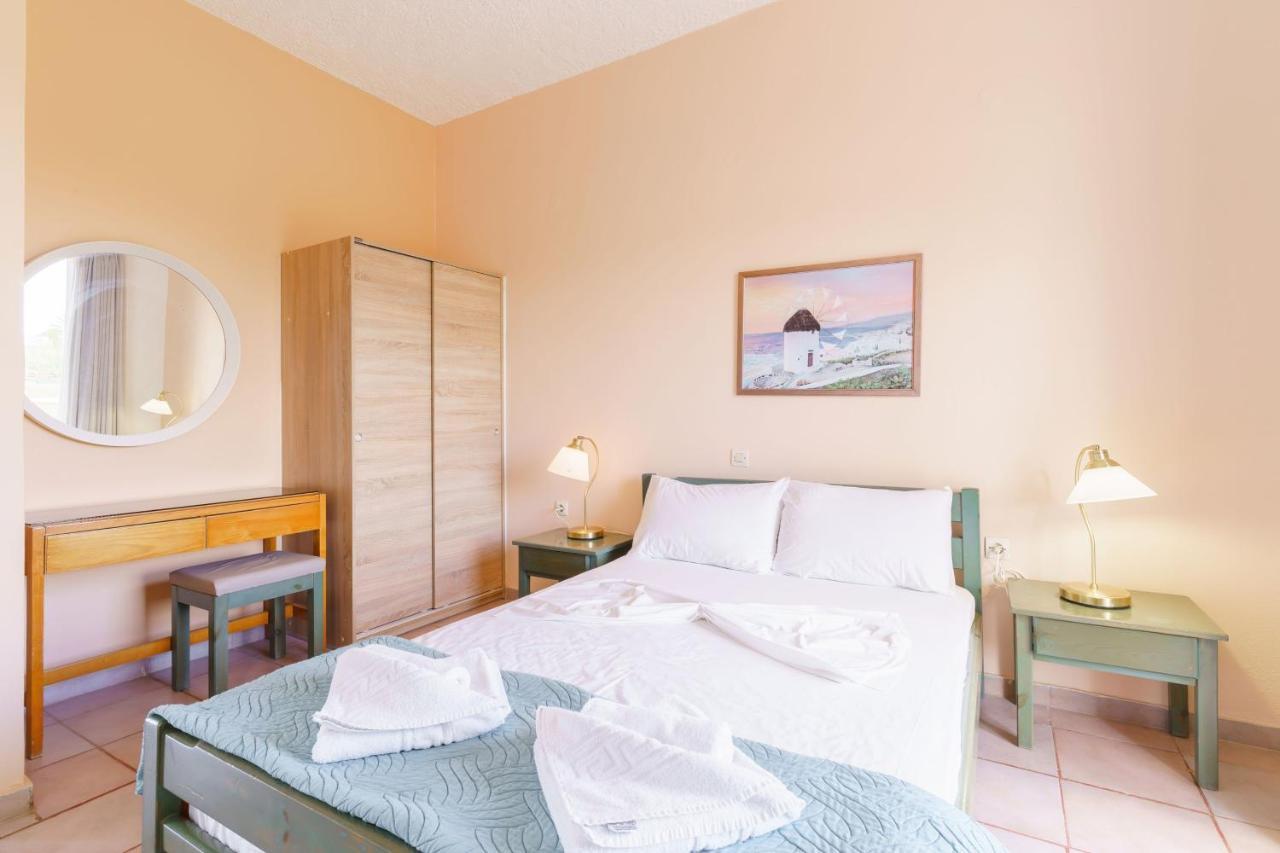 Blue Dream Hotel Stavromenos  Luaran gambar